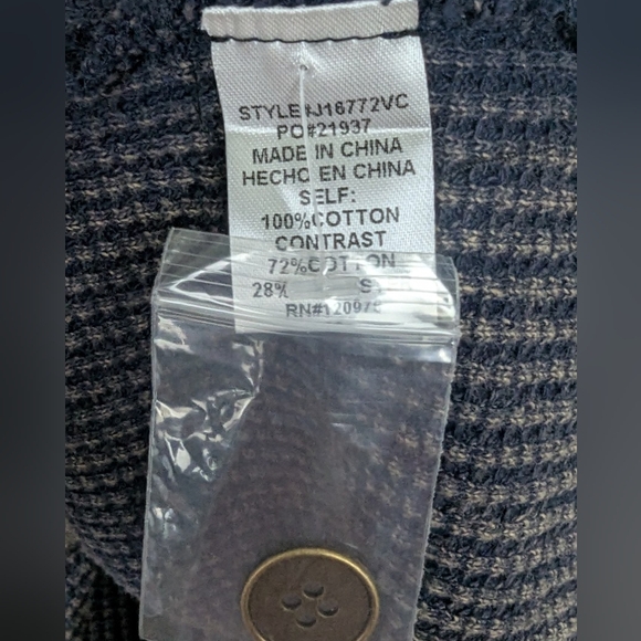 Vici Medium Waffle Weave Button Down Shirt Brown/Black - Picture 4 of 13